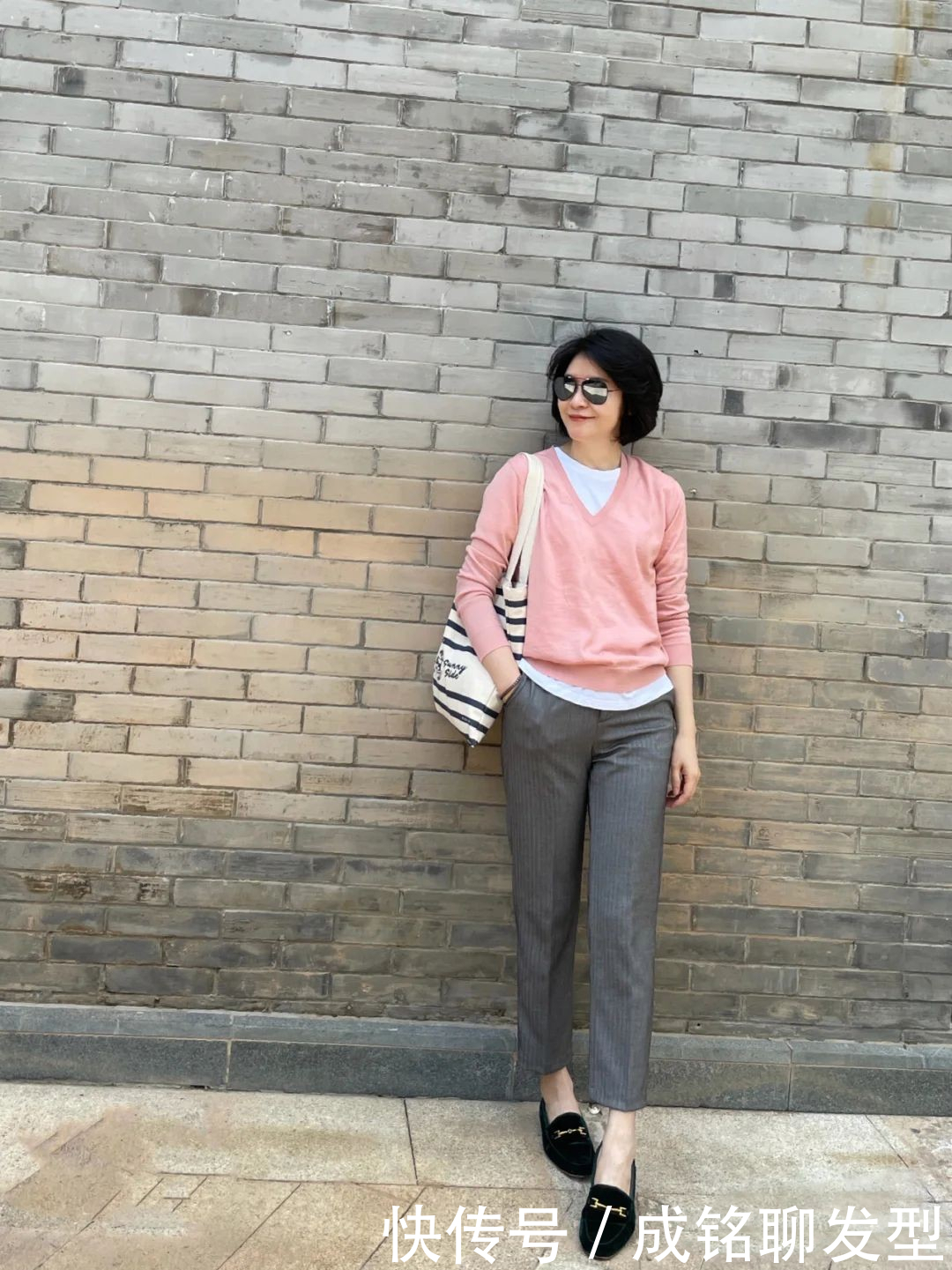 白色衬衫|50岁女人的精致穿搭,端庄大气又显气质,时尚减龄又不失女人味