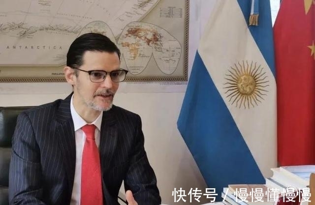 中国足球|阿根廷帮忙,老国脚让贤,归化要慎重,青训有黑幕,主帅或更换