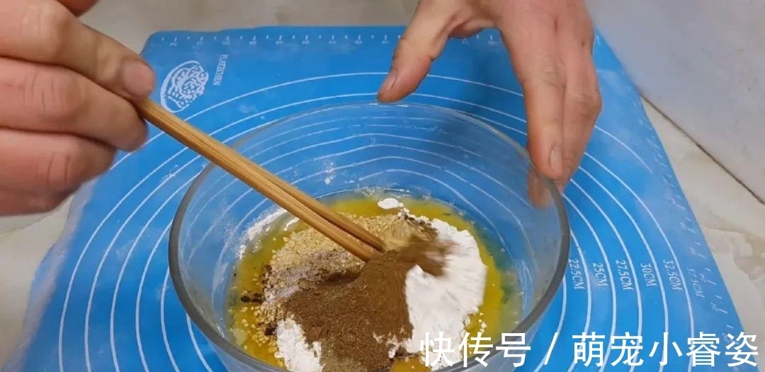 面团|做烧饼时，切记不要发面和刷油，简单一做，出锅孩子们都爱吃
