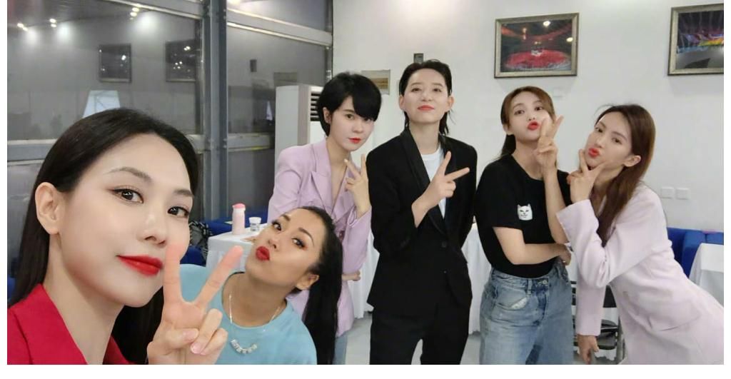 周笔畅|芒果元素闪耀鸟巢，超女终于获得央视官方认证，6人用硬实力slay全场