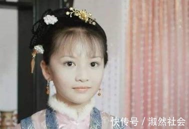 黛玉@红楼梦中,有一丫鬟将宝玉和袭人的秘密泄露给黛玉,最后不得善终