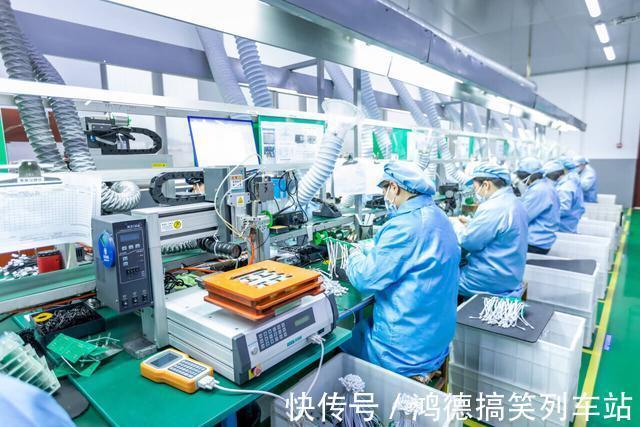立讯精密|郭台铭被冷落，iPhone13大量订单被库克交给另一国产巨头