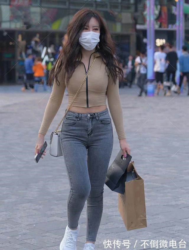 夹克衫 修身夹克配牛仔裤,有气质,有身段,让你的秋天照样美出女神范!