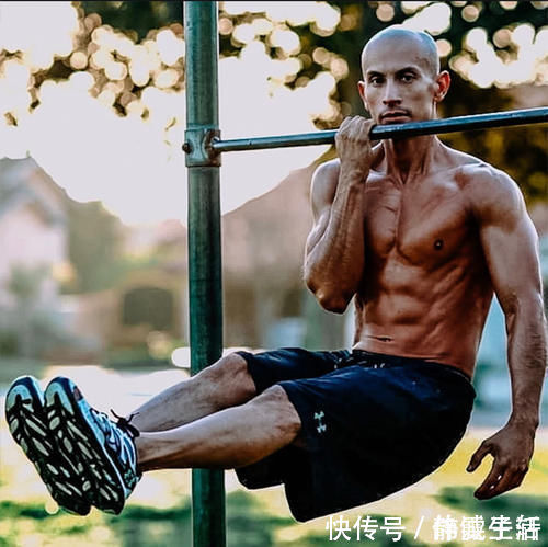 营养物质|街健大神告诉你，素食也能练出肌肉身材，而且常年保持极低的体脂