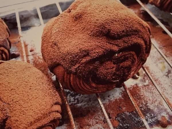 小编|又贵又难吃的4种零食,刚红就“摔下神坛”,网友白送也不要