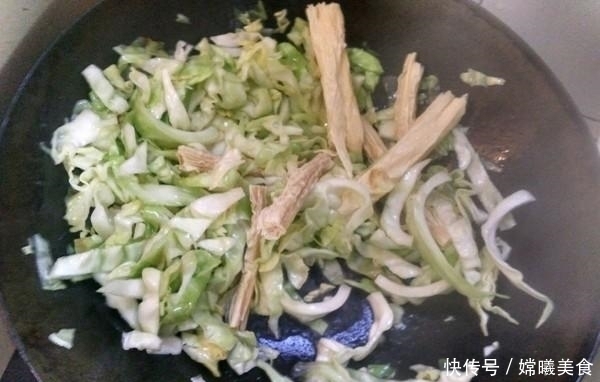 腐竹|天然“黄体酮”终被发现,女士常吃,养颜抗衰,45岁还是少女脸