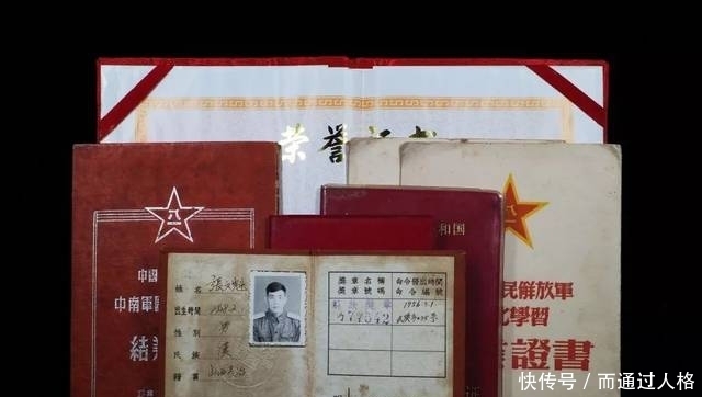 战役|经历上百次战役,功勋章一堆,战争结束后转业当农民,从来没后悔!