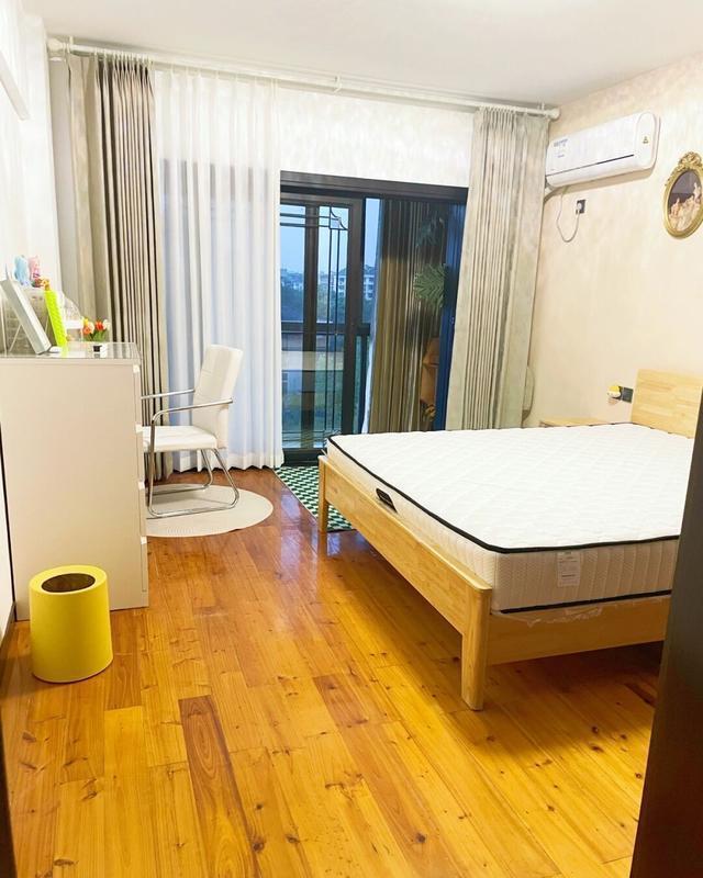 空间感|她家复式楼,入住几天非常满意,每天可以爬楼梯,真是一种享受