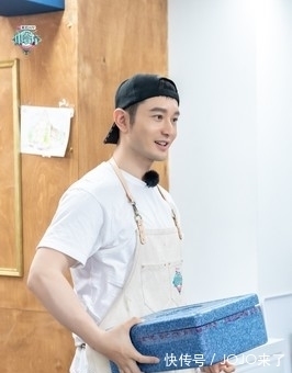 中餐厅|《中餐厅》5完美收官黄晓明发告别,眼神动作到位超级搞笑,网友:学到了精髓