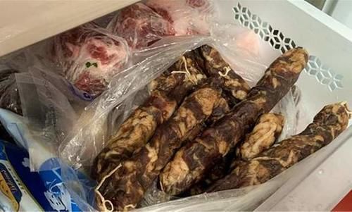香肠在冰箱里可以放多久？超过这个时间，为了健康，建议尽快扔掉