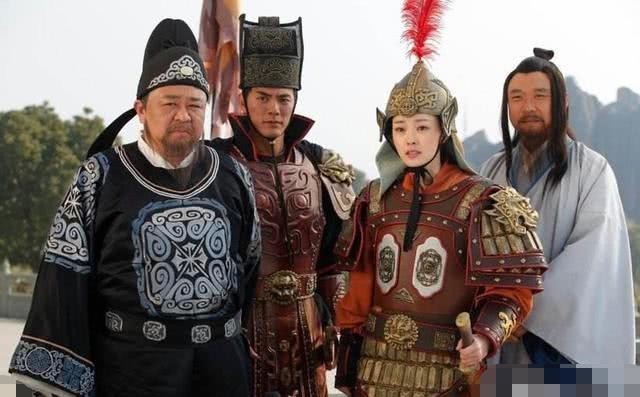 狄仁杰|正史记载大唐子民砸了狄仁杰的祠堂，老百姓为什么会痛恨为民请命的狄仁杰？