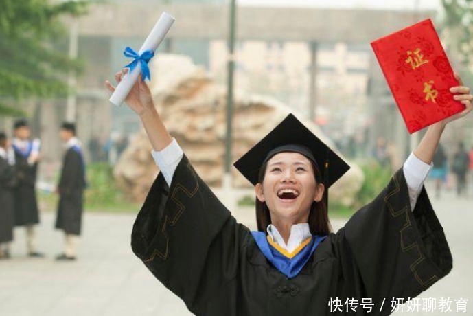 年薪50万以上的人，一般都是什么“学历”，答案罕见一致