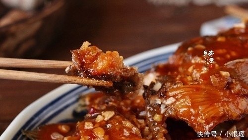 宁可不吃肉,也要多吃鱼,教你一道糖醋鱼新做法,酸甜酥脆特好吃