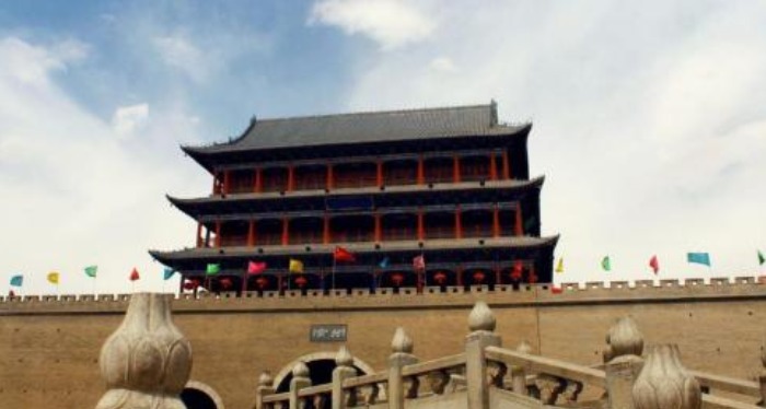 孙中山先生|孙中山曾预言，若迁都这三座城市我国便能称霸亚洲，是哪三城？