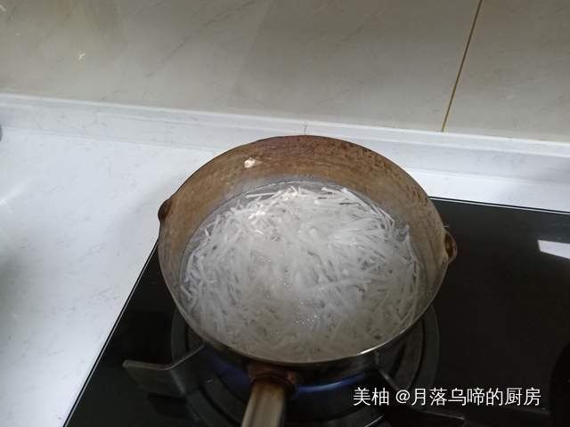 干锅花菜|18线小城镇老两口的晚餐,10元钱成本,热乎鲜美贼好吃