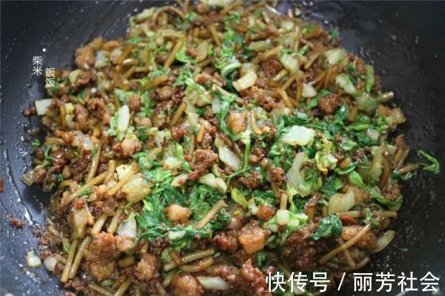 黄豆酱|做包子,调馅是关键,多加这一步,包子更香更软更好吃