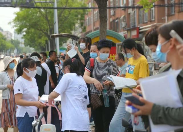 加油|直击德州高考首日！现场高清大图来了！加油，冲！