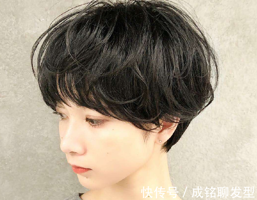 波头|不管你多大年龄,都可以尝试一下这六种时尚短发,显脸小又减龄