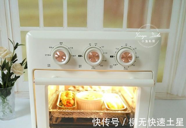 45岁阿姨的一人早餐,主食和菜一起出锅,吃得热乎还省事!