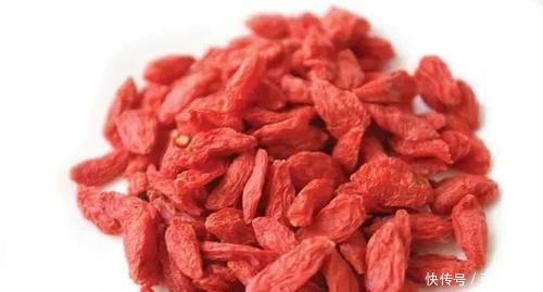 蒲公英是“天然消防员”,排肝毒、降肝火,但4类人要主动拒绝