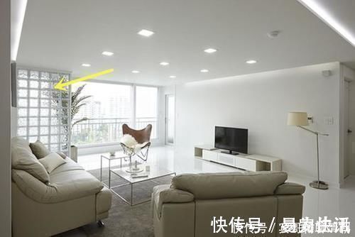 打通|朋友家又火了,打通了阳台砌玻璃砖,实用2倍邻居都踏破门槛来看