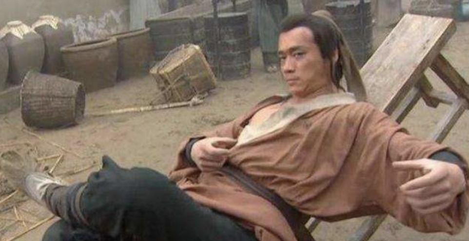  武松|3个不同版本之“武松”：祝延平经典无双，陈龙霸气细腻，只有他最为神似