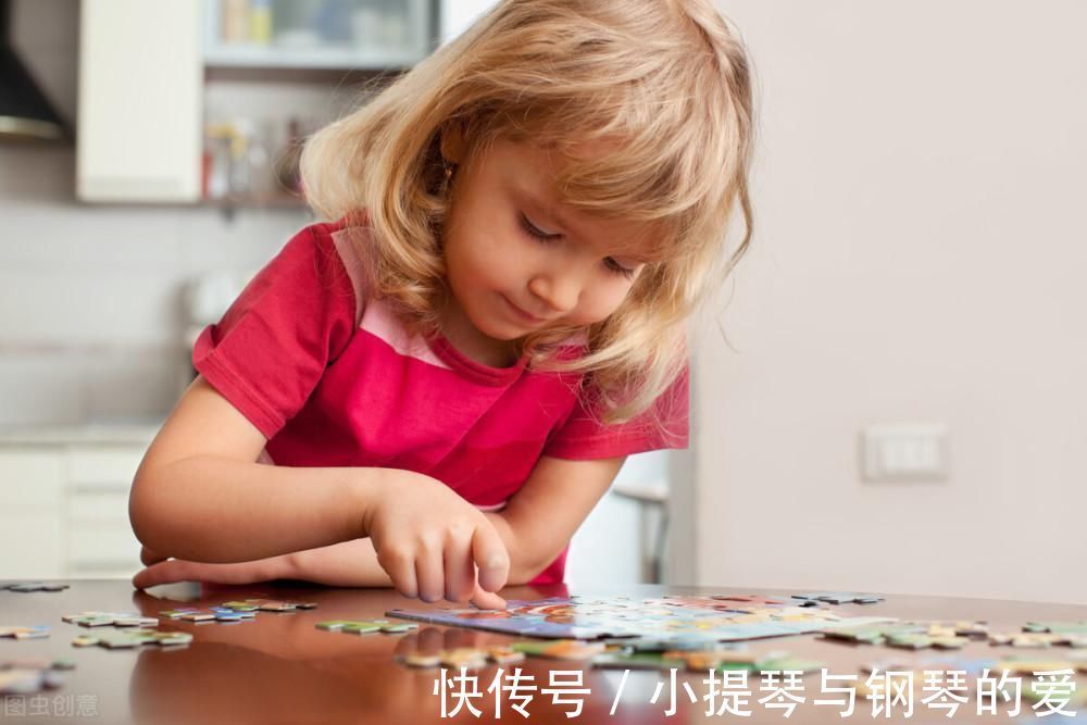 专家|“玩具多”和“玩具少”的孩子究竟有什么不同?专家:十年后差距很明显