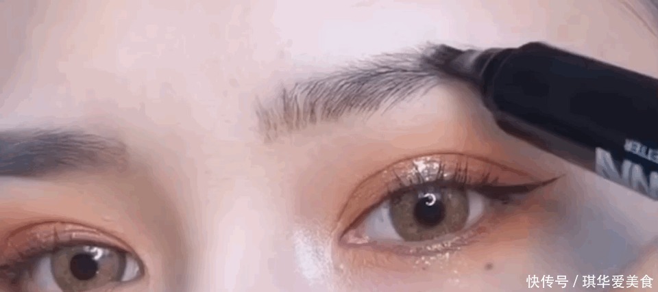 眉笔|为什么最好不要纹眉,专家道出实情,网友:幸好当时没跟风
