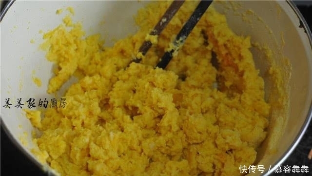 早餐|减肥早餐最佳搭配,粽香玉米糕,低脂高纤又柔软,一上午都不饿!