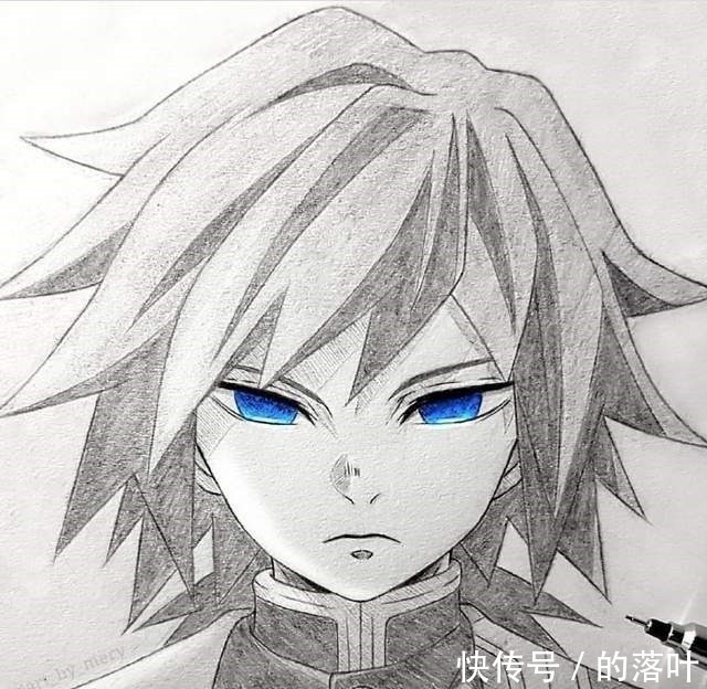 黑白色|画师大佬热衷黑白手绘,只在眼睛处涂颜色,却让动漫角色活了过来