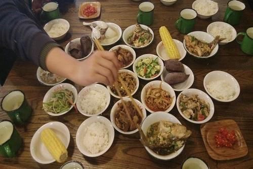 肚子|肚子咕咕叫，频繁放屁，是肠胃在“捣乱”？或许是你错怪了它