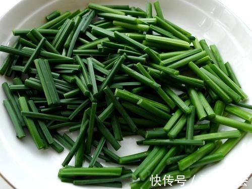 冬天进补,遇见这菜别手软,上锅炒一炒,补钙质,营养又解馋