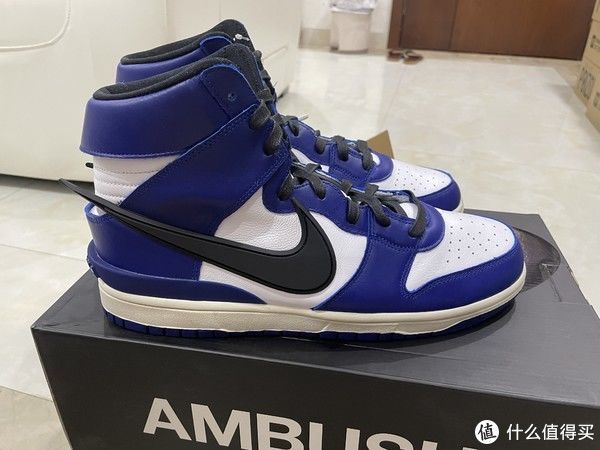 新鞋光速开箱 篇三十三：穿上它，起飞-NIKE AMBUSH DUNK HIGH