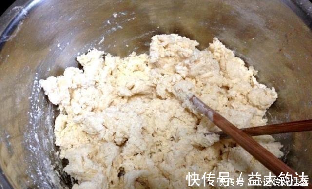 烙饼|在家烙饼为啥总发硬?面点师:做好这几点,柔软起层,放凉也不硬