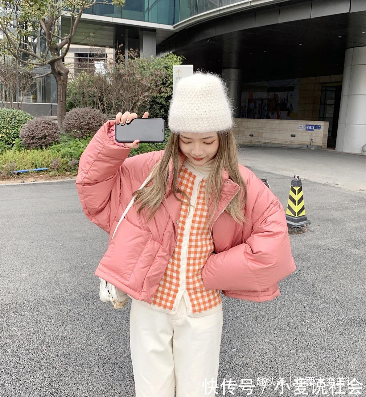 显壮 女性不管什么身材,穿羽绒服记住“4不要”,显胖显矮,很没气质