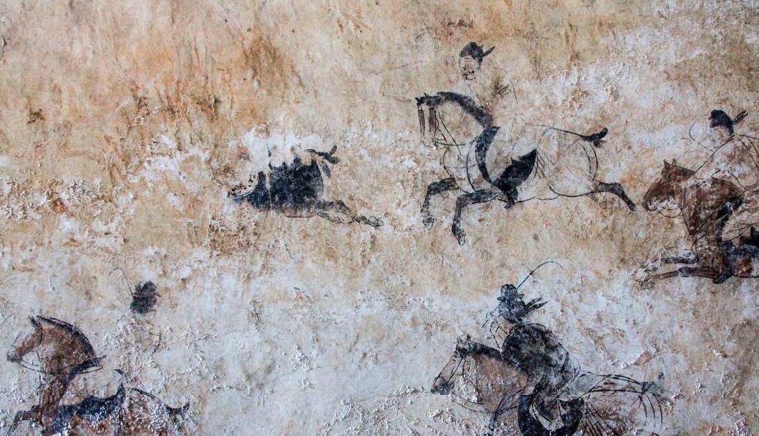 座陵墓|乾陵边上发现一古墓,盗墓贼几次挖掘偷不尽文物,专家:刷新历史