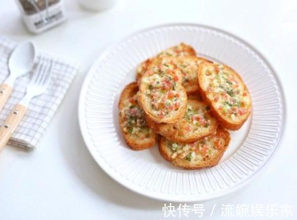 上班族的快捷早餐，简单“暴力”的蒜香芝士法棍，解馋抗饿两不误