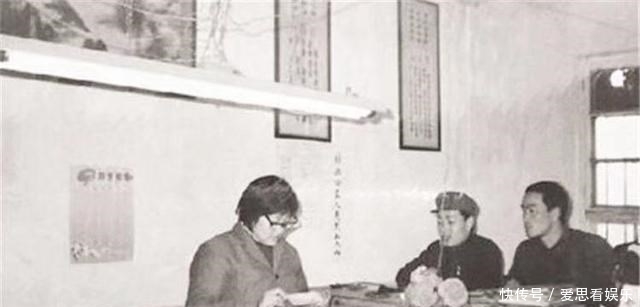 1958年，一位农民在银行存77元忘记取出，如今62年后能取多少钱？