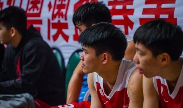 身高|到了孩子的身高黄金生长期,父母可别忽视,加把劲还能长个五厘米