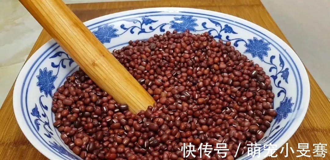 面团|糯米粉这样做才简单，加半碗红豆，软糯又香甜，比吃蛋糕还舒服