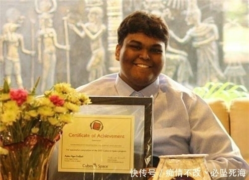 rif他是印度天才少年,18岁靠自学造出世界最小卫星,如今过得怎样