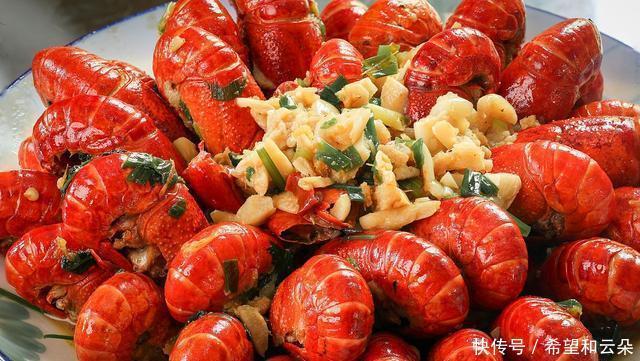 用法|都是香料,十三香和五香粉有什么不同好多人不懂,知道后别用错