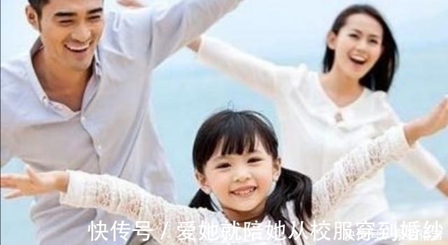 嫌弃|宝爸穿“工作服”参加家长会,被其他家长嫌弃,老师的话打脸众人