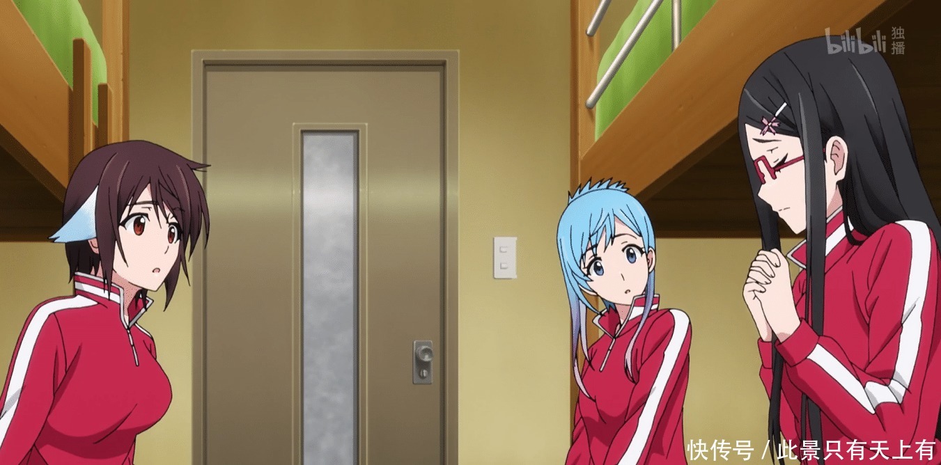 这些人长得很像亚丝娜，一不小心真会认错，不信你试试看！