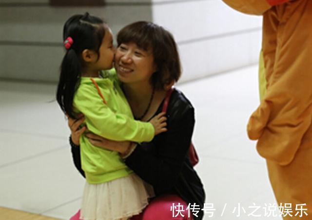 孩子|有这些“懂事”表现的孩子,其实内心很自卑,很多父母却引以为傲