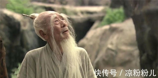 相术@俗语:“30出毫40亡,50出毫命方长”,啥是“出毫”?能不能信?