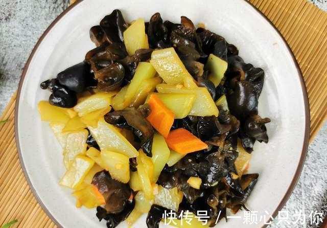 冬天|木耳和它一起吃,修复胰岛,平稳血糖,冬天要常吃,食材价格实惠