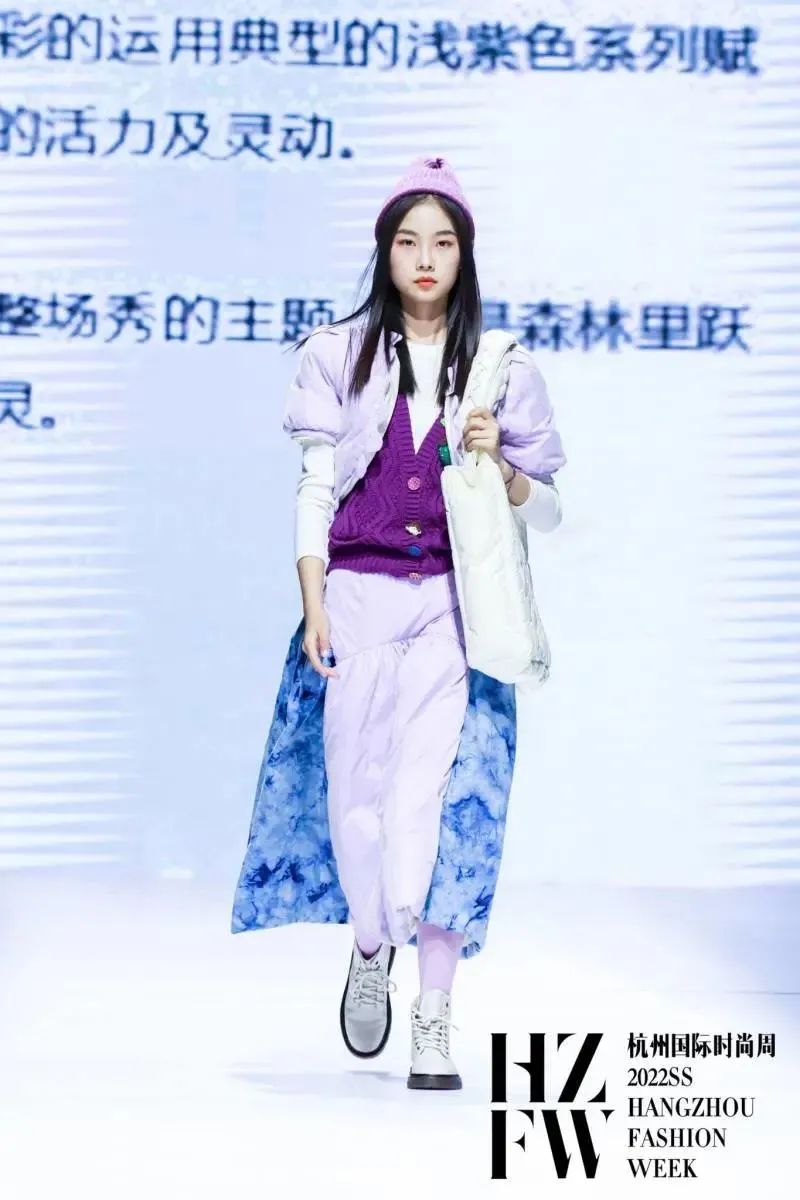 森系！从服装店老板到品牌创始人！平湖美女设计师登上国际时尚舞台，成为平湖首个…