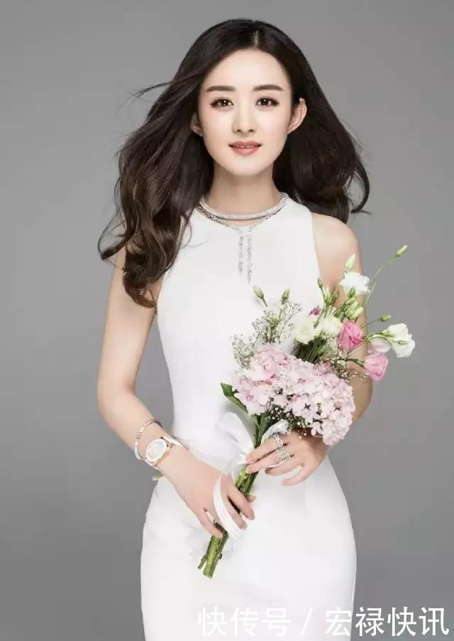 演戏哭出美瞳，自爆是城里人，赵丽颖怎么还有两副面孔呢