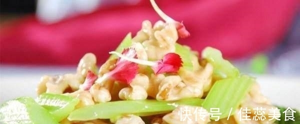 田鸡|家里来客人时做几道下饭美食，上桌后抢着吃，大家直夸大厨